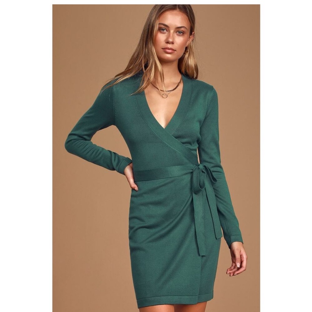 New with tags size medium lulus Literary Lover Forest Green Wrap Sweater Dress